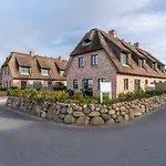 Reetdachhaus Ask Embla Reetdachhaus Ask