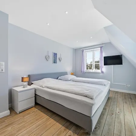 Reetdachhaus Ask Embla Reetdachhaus Ask Casa vacanze Böhl